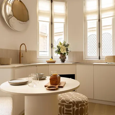 Luxurious Residence Madeleine - Saint Honore Paris Exterior photo