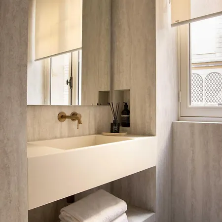 Luxurious Residence Madeleine - Saint Honore Paris Exterior photo